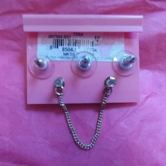 New/Vintage/Y2K Genuine 5 Betsey Johnson Stud Earrings - Picture 8 of 8